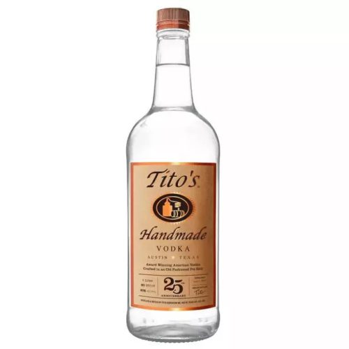 Titos Handmade Vodka (0,7L 40%)  Titos Handmade Vodka (0,7L 40%)