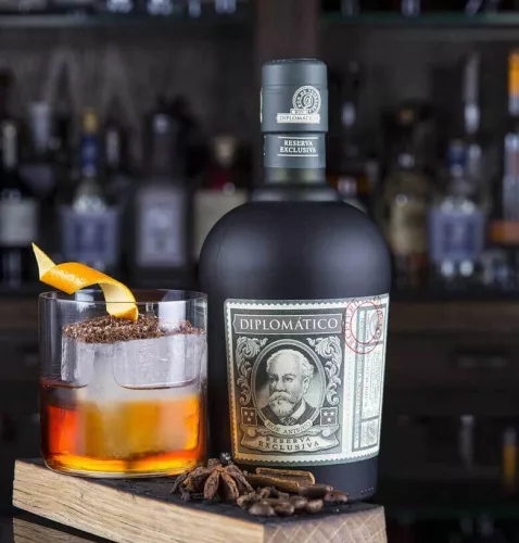 Diplomatico Reserva Exclusiva 12 éves Rum DD 0,7L